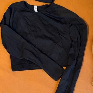 Black Long Sleeve Crop Workout top